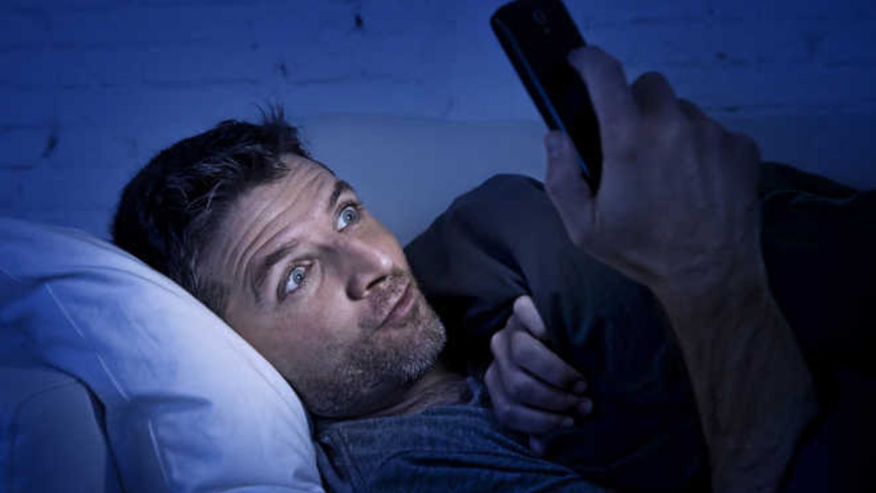 how does screen time affect your physical and mental health.